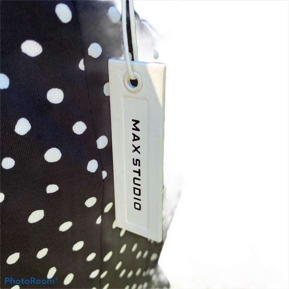 💐💐NWT PRETTY POLKA DOT DRESS 💐💐 - Picture 7 of 13